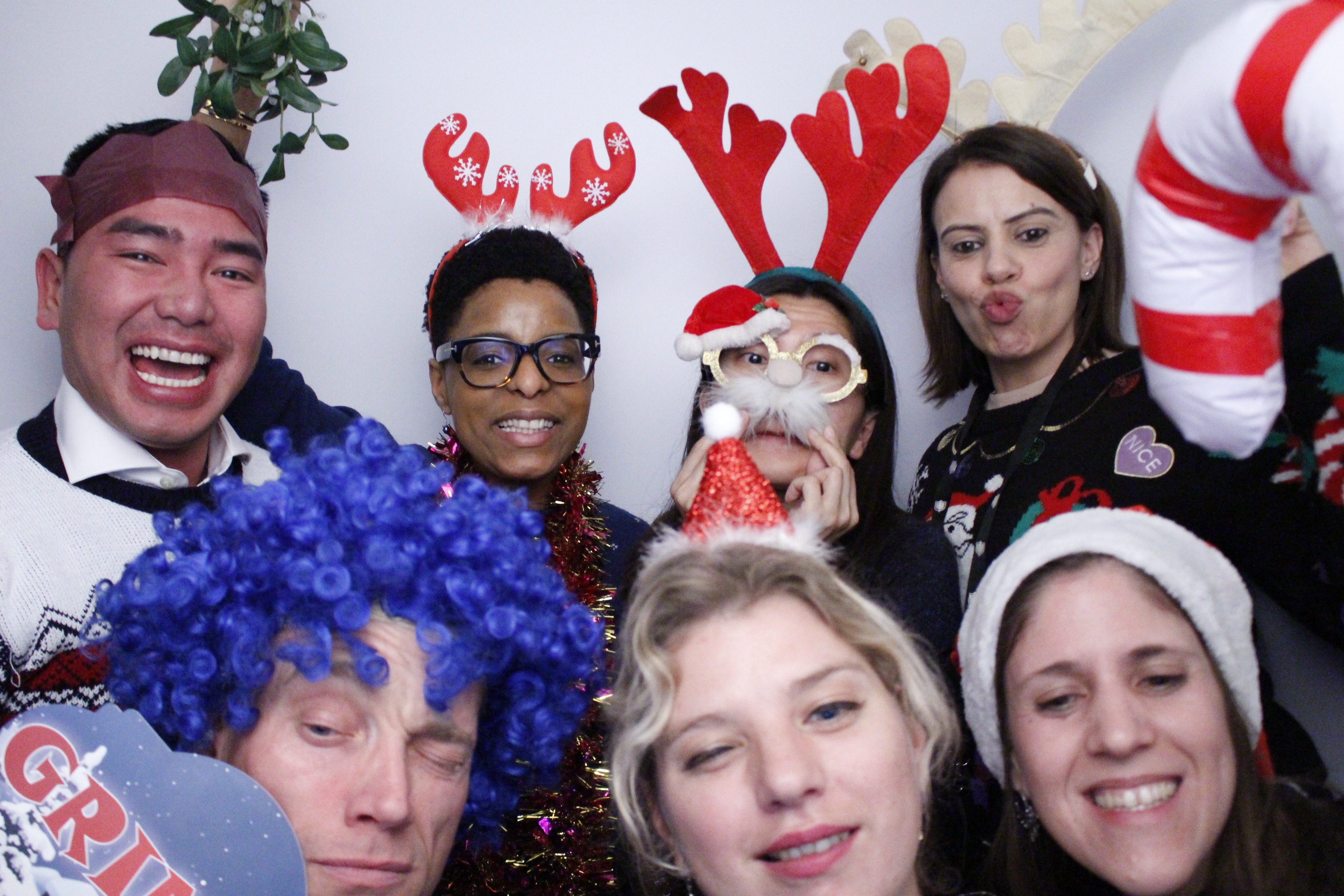 Hult EMBA Year 1 Christmas Dinner | View more photos from the event at gallery.myphotoboothexperience.co.uk/u/MyPhotoBoothExperienceLtd/Hult-EMBA-Year-1-Christmas-Dinner